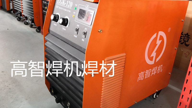 机器人焊接工作站：制造业升级的关键选择**
